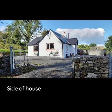 بيت للعطل Lough Lea House *