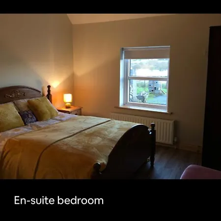 Lough Lea House بيت للعطل